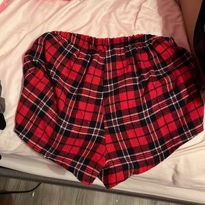 Plaid ROMWE pj shorts